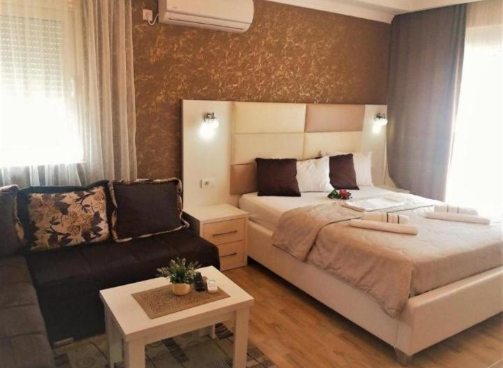 Apartmants Elisa 乌尔齐尼 外观 照片