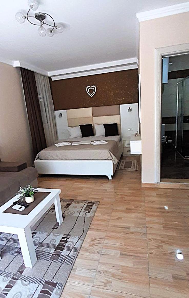 Apartmants Elisa 乌尔齐尼 外观 照片
